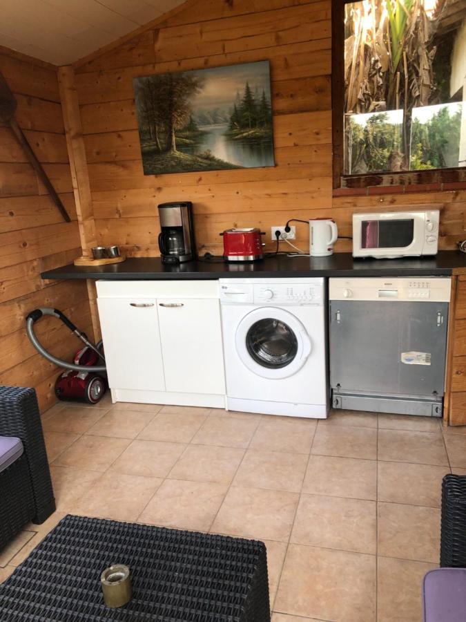 La Cabanes Senouillac Buitenkant foto